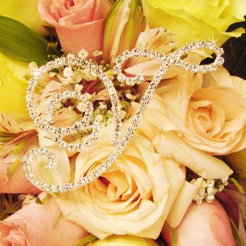 Opulent Bouquet Y Brooch