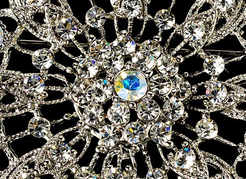 Glamour Pearl Accent – Crystal Edition #1128