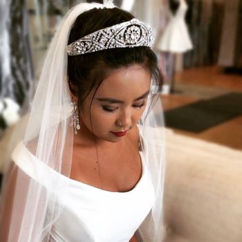 Luxe Floral Tiara – Ivory Edition #0961