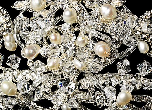 Luxe Royal Tiara – Ivory Edition #0333